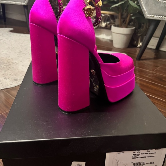 Versace Medusa Aevitas platform pump 35.5 - Picture 8 of 11